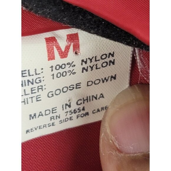 Vintage Abercrombie Puffer Vest Red & White Zipper Closure Size M - Picture 12 of 15